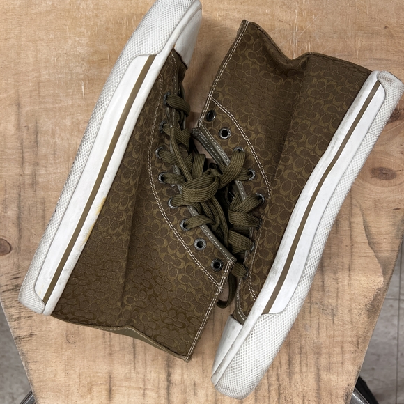Coach Olive High-Top Sneakers:size9B - Picture 3 of 7